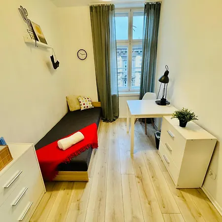 Pokoje Przy Centrum Katovice Exteriér fotografie